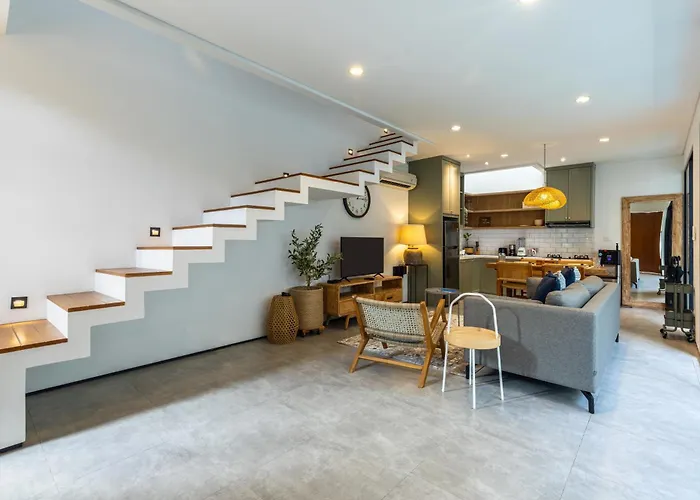 Villa Feya Living By Betterplace